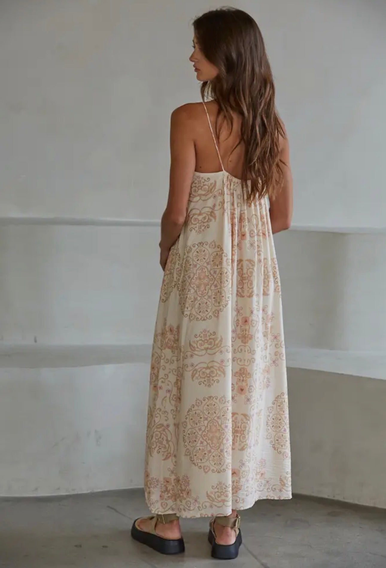 Woven Rayon Nylon Mandala Floral
Print Midi Dress