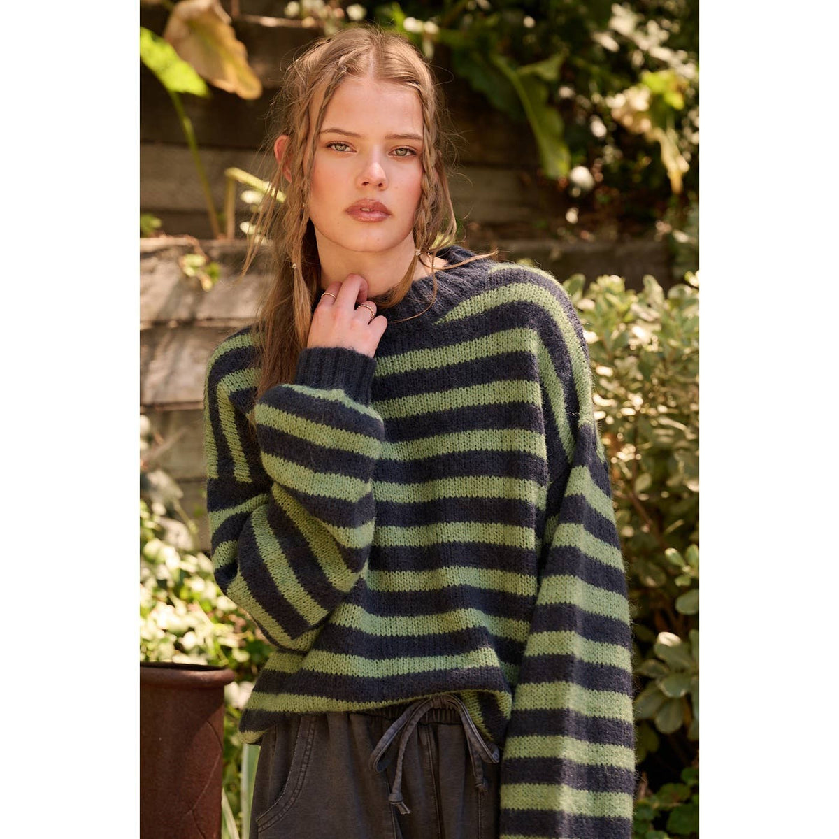 The Hadley Sweater- (Green/Navy)