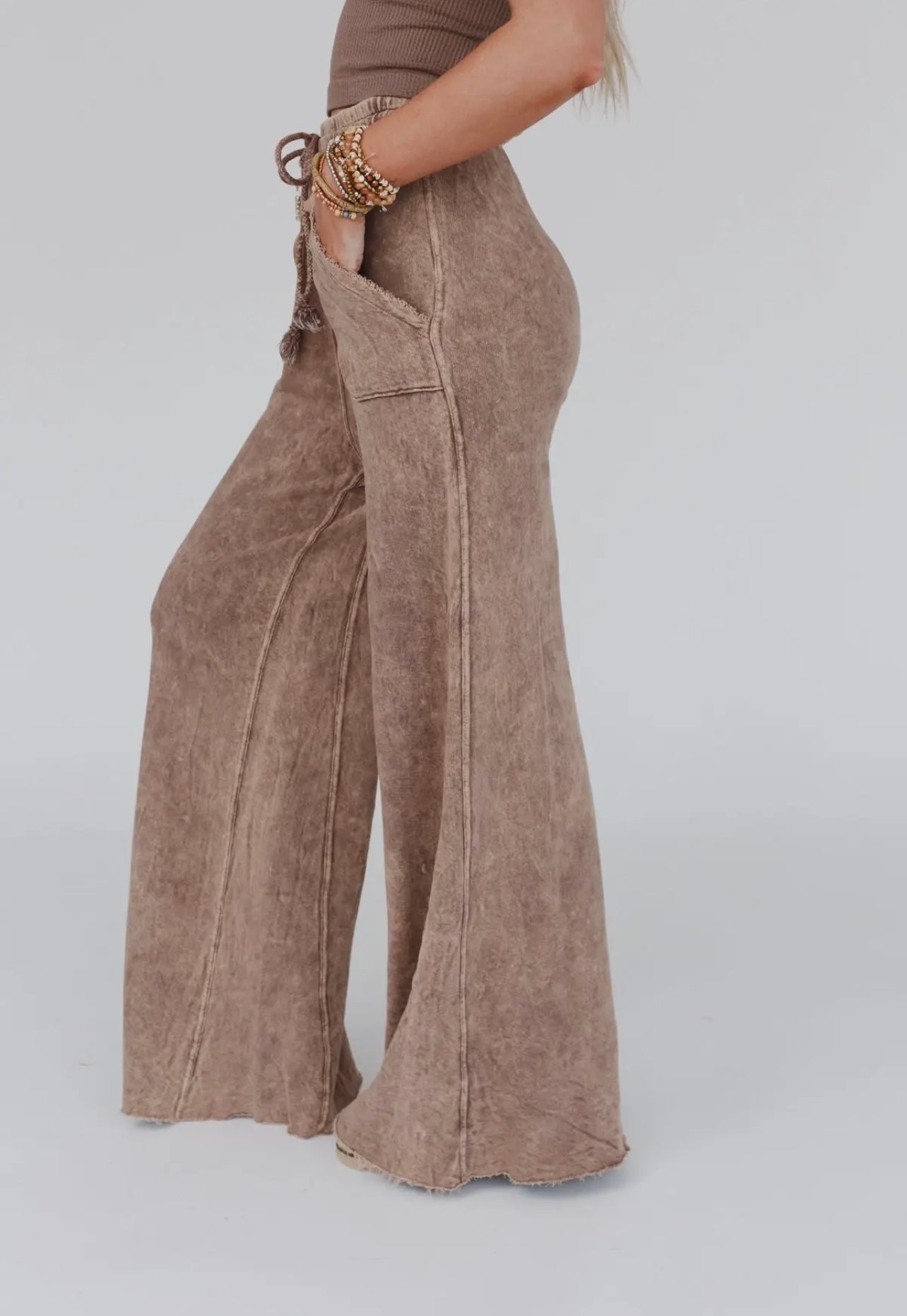 Relaxing Robin Wide Leg Pant- New Mocha image 5