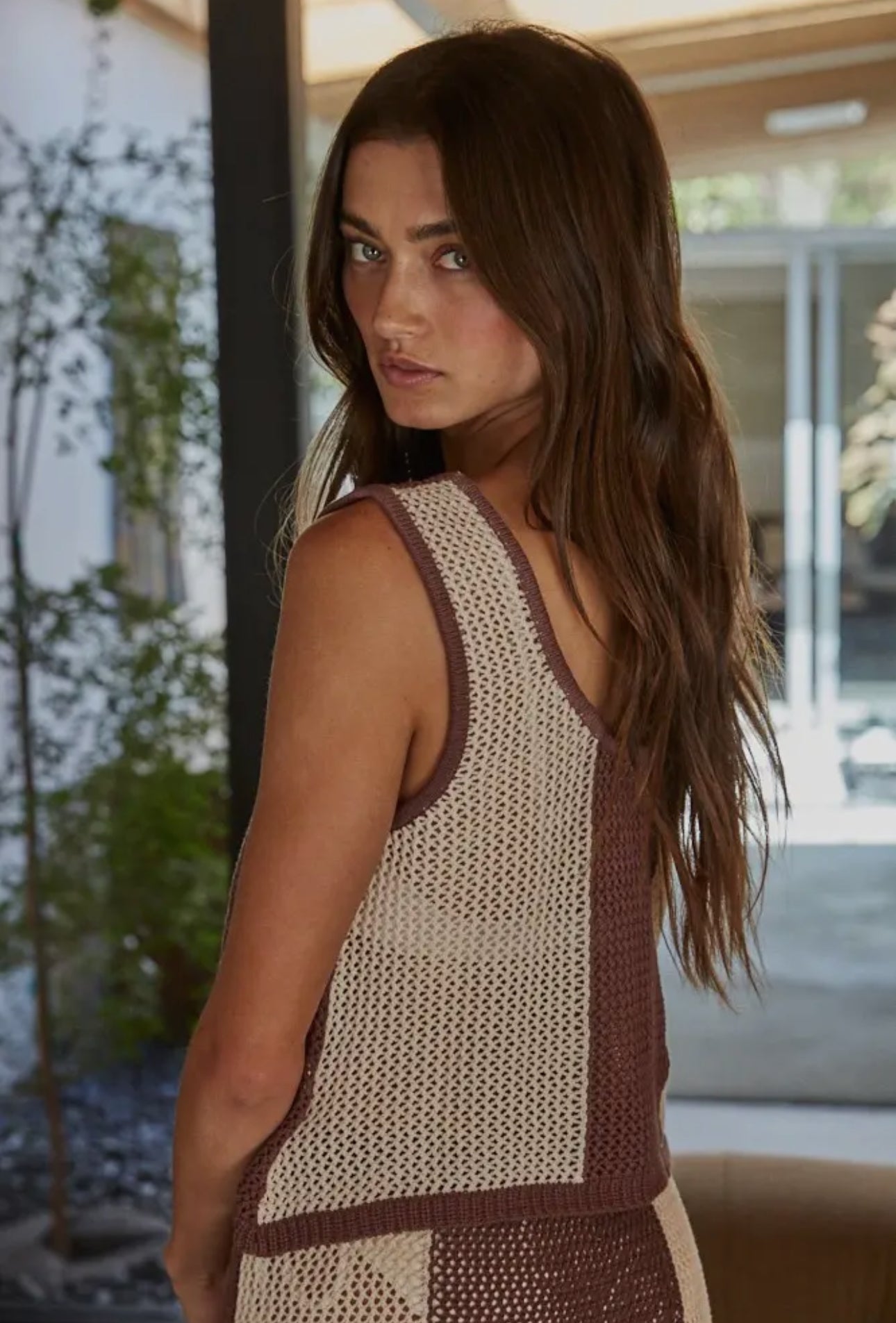 Knit Cotton Crochet See Through
Scoop Sleeveless Top