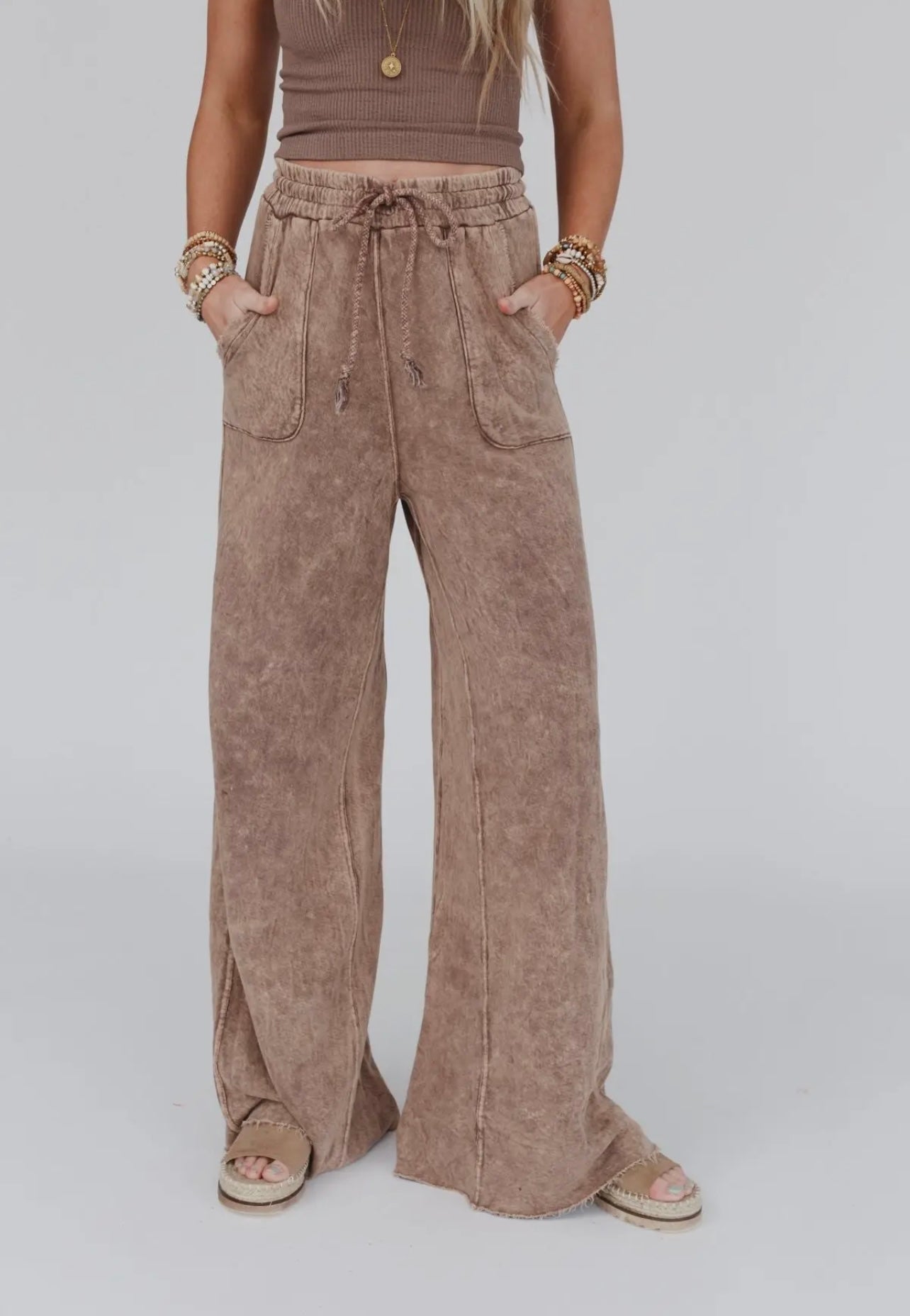 Relaxing Robin Wide Leg Pant- New Mocha image 2