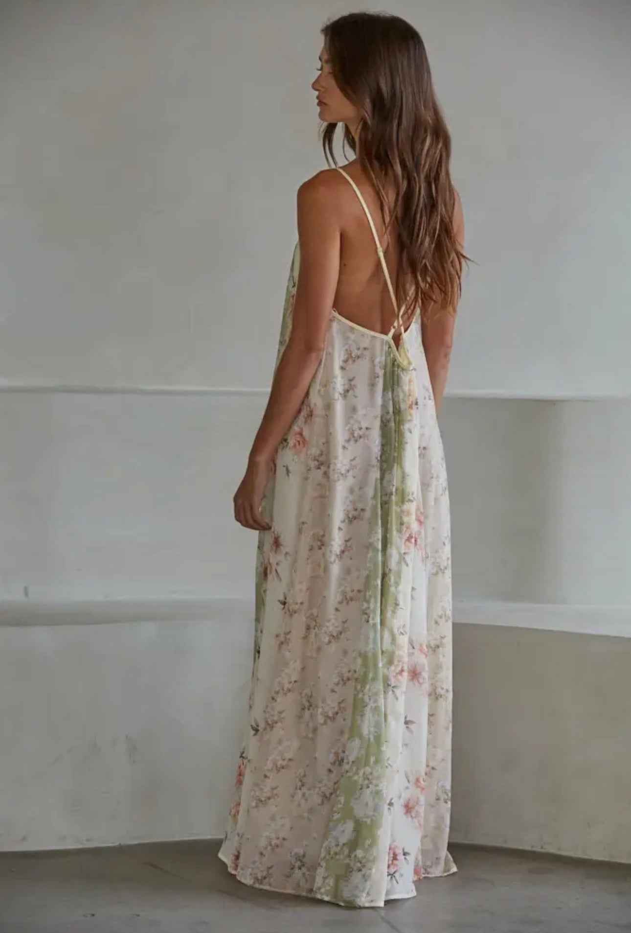 Woven Polyester Chiffon Multi Ploral
Print Maxi