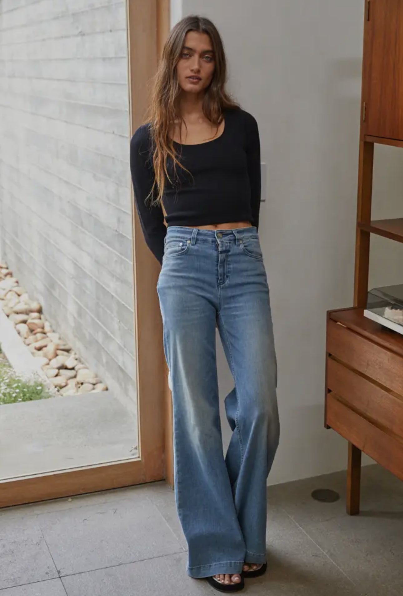 Seamless Ribbed LongSleeve Knit Crop Top