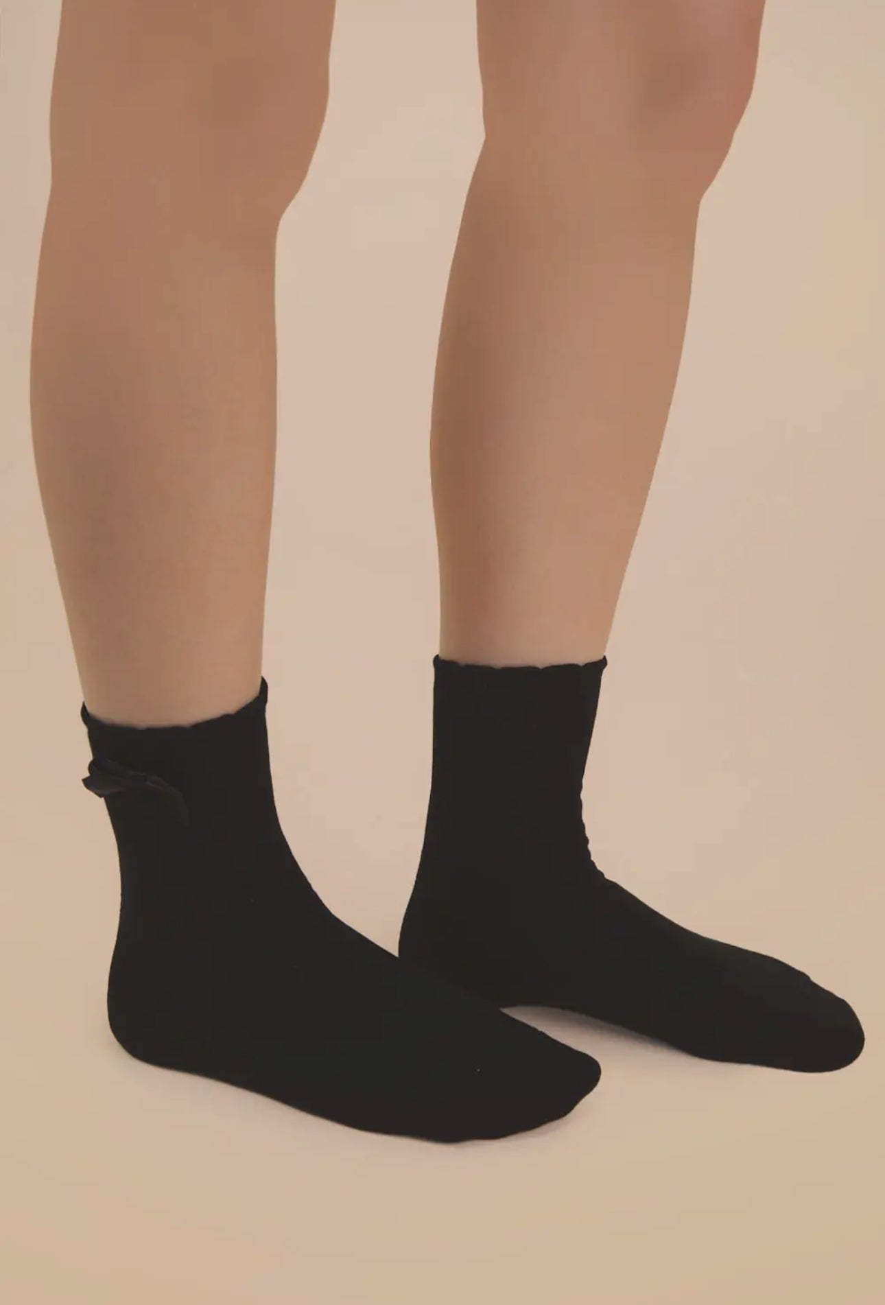 Side Bow Detail Ribbed Crew Socks
