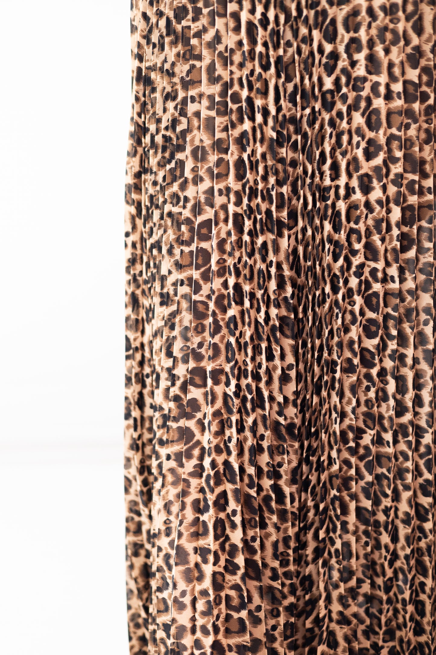 Leopard Print Pleated Midi Skirt